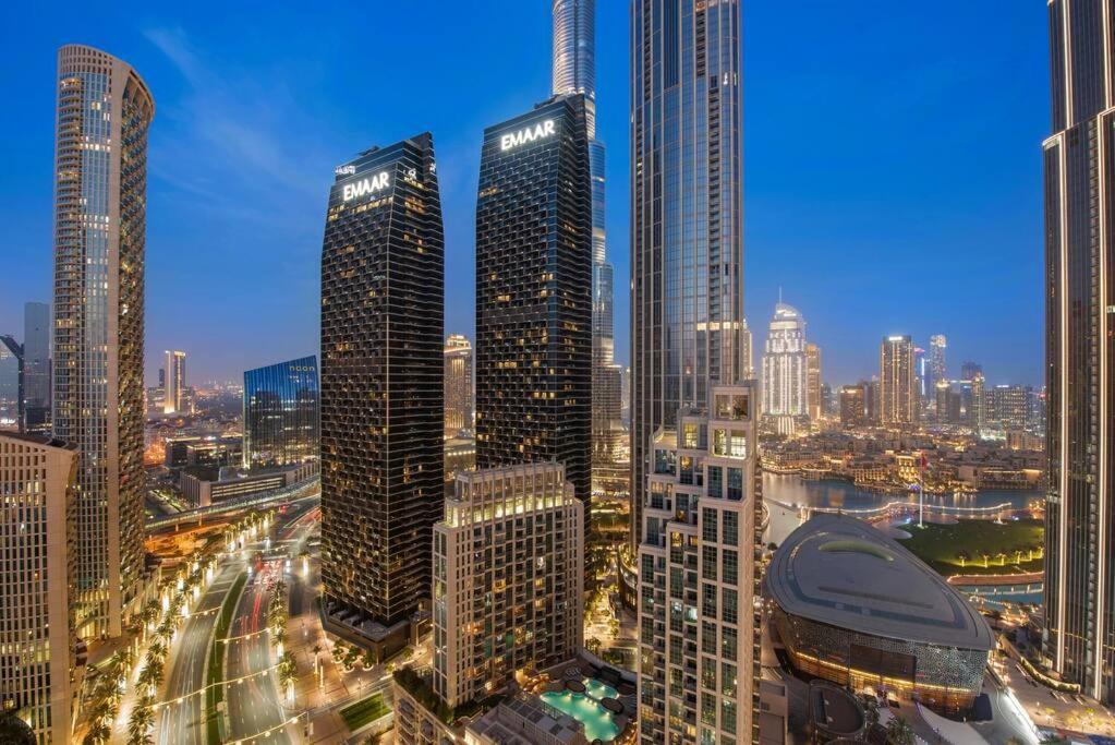 First Class 2br Stunning Fountain View
